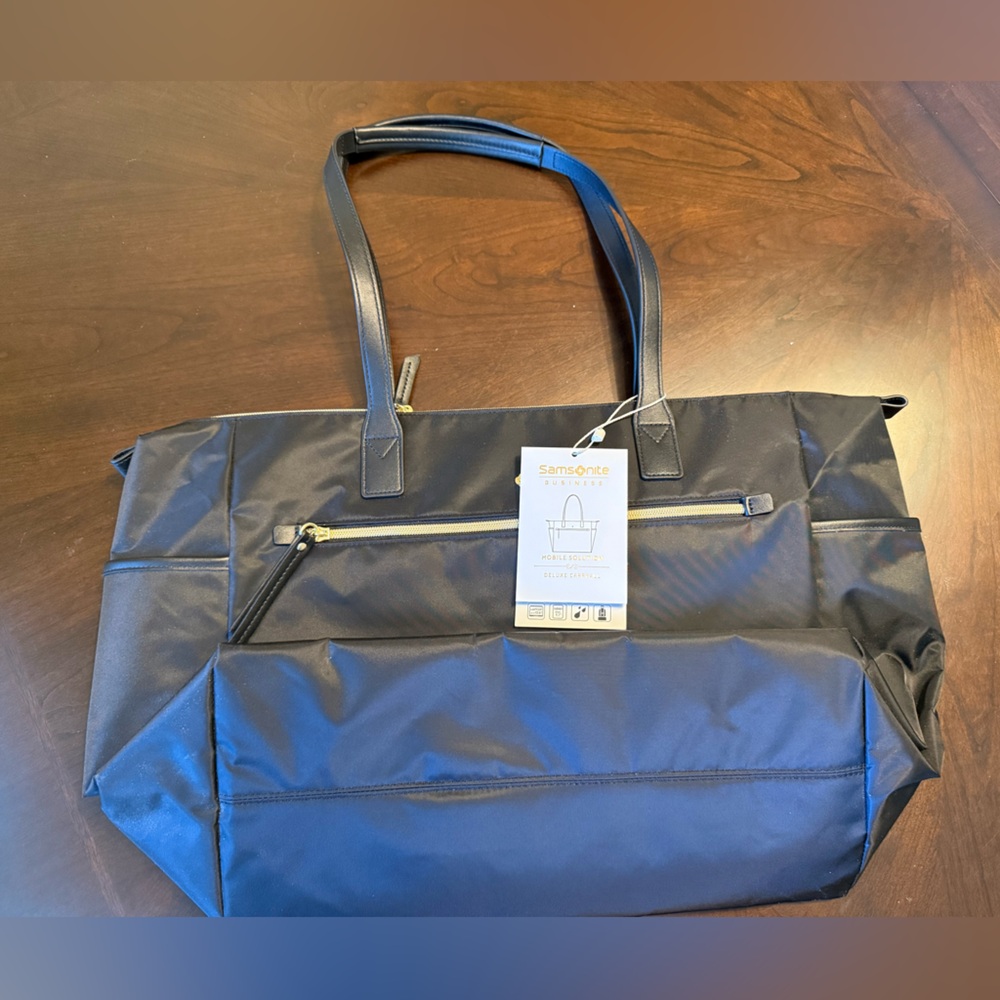 Samsonite Black Mobile Solution Deluxe Carryall